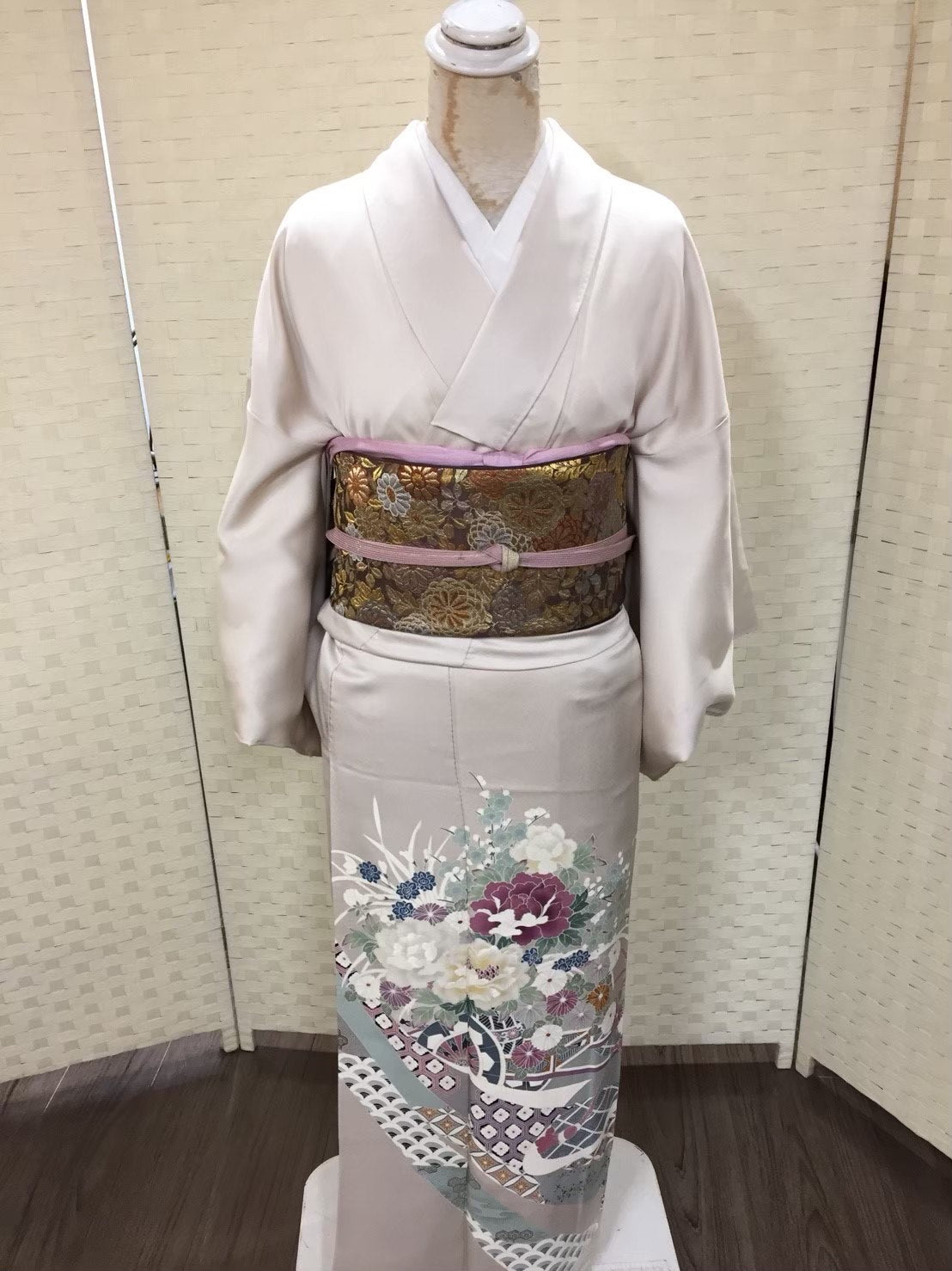 訪問着 | クリーム 04